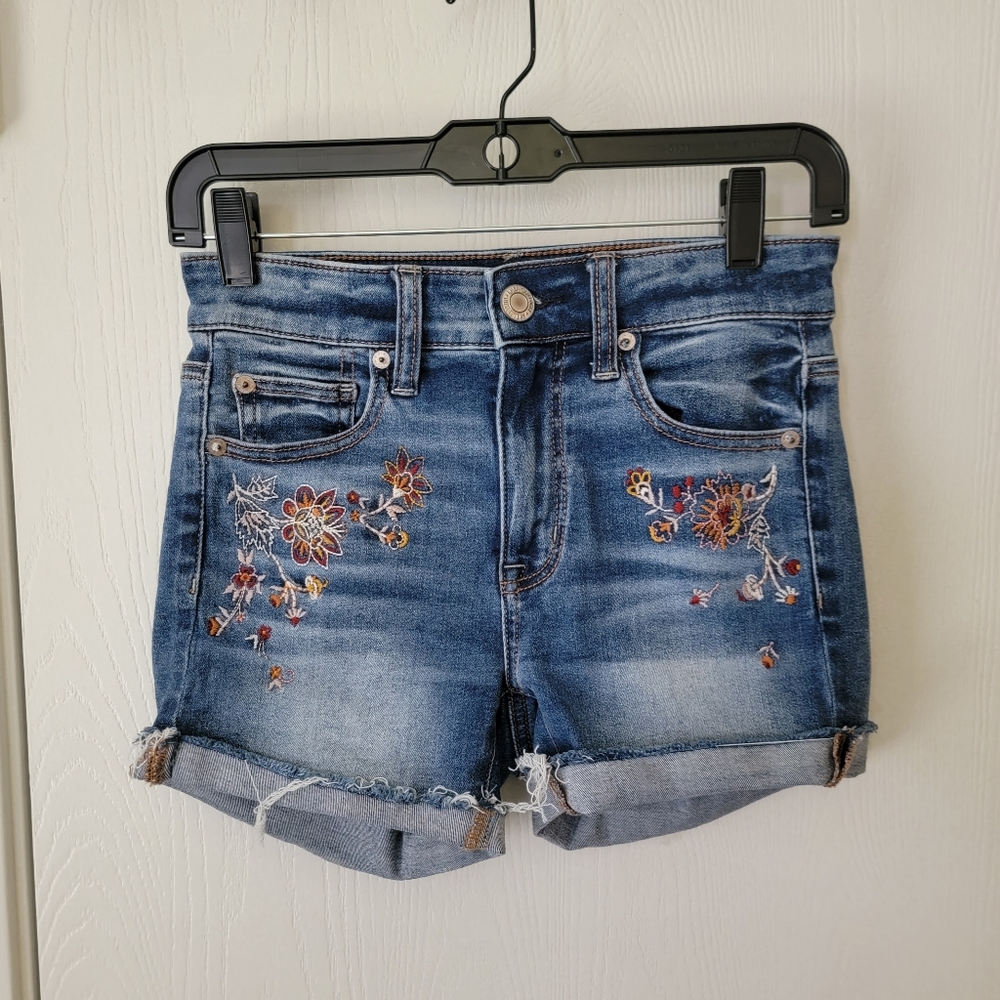 American Eagle Hi-Rise Shortie